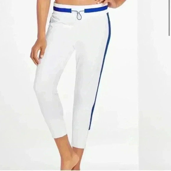 Fabletics NWT New Victoria Pants White Slim Fit Size XS Joggers - Picture 1 of 11